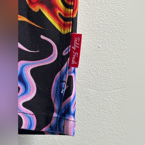 NEW Teddy Fresh Oil Spill Flame Camp Button Up Shirt in Men’s M - Picture 6 of 14